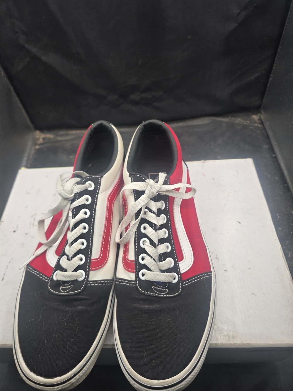 Vans Black White Red Low-Top Sneakers